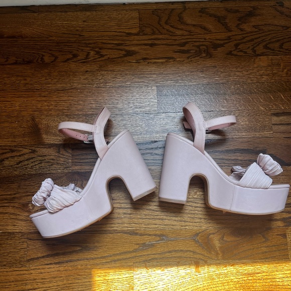 BAMBOO Shoes - Bamboo Platform heels